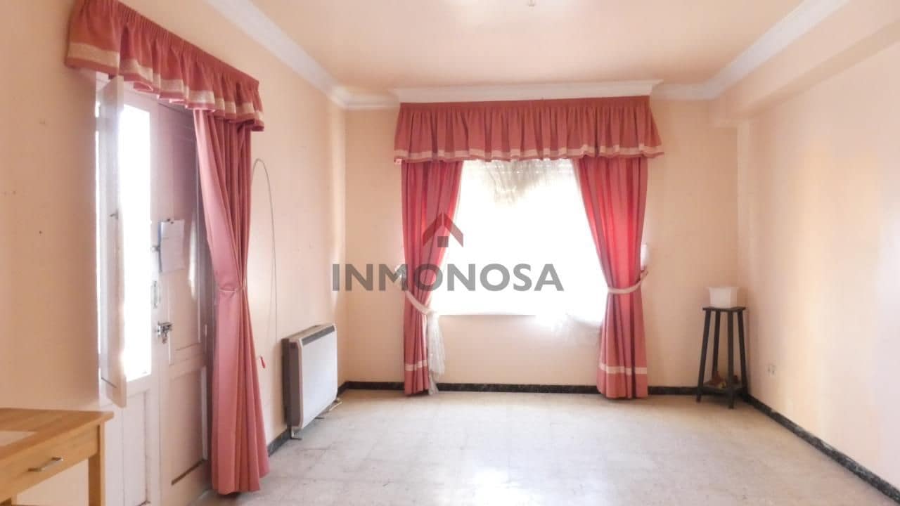 8 makuuhuone Maalaistalo myytävänä paikassa Ferrol mukana 
autotalli - 250 000 € (Ref: 9591992)