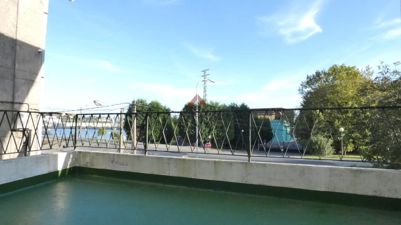 8 makuuhuone Maalaistalo myytävänä paikassa Ferrol mukana 
autotalli - 250 000 € (Ref: 9591992)