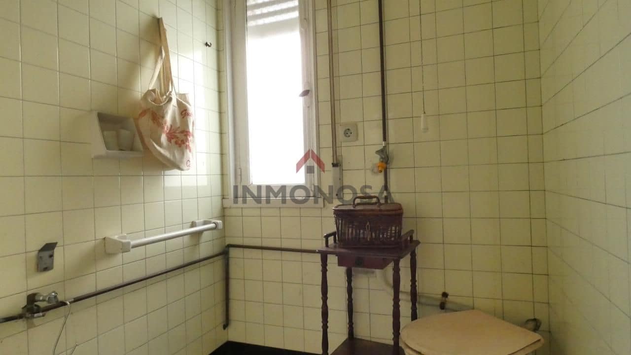 8 makuuhuone Maalaistalo myytävänä paikassa Ferrol mukana 
autotalli - 250 000 € (Ref: 9591992)