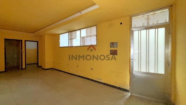 Kaupallinen vuokrattavana paikassa Ferrol - 200 € (Ref: 9591993)