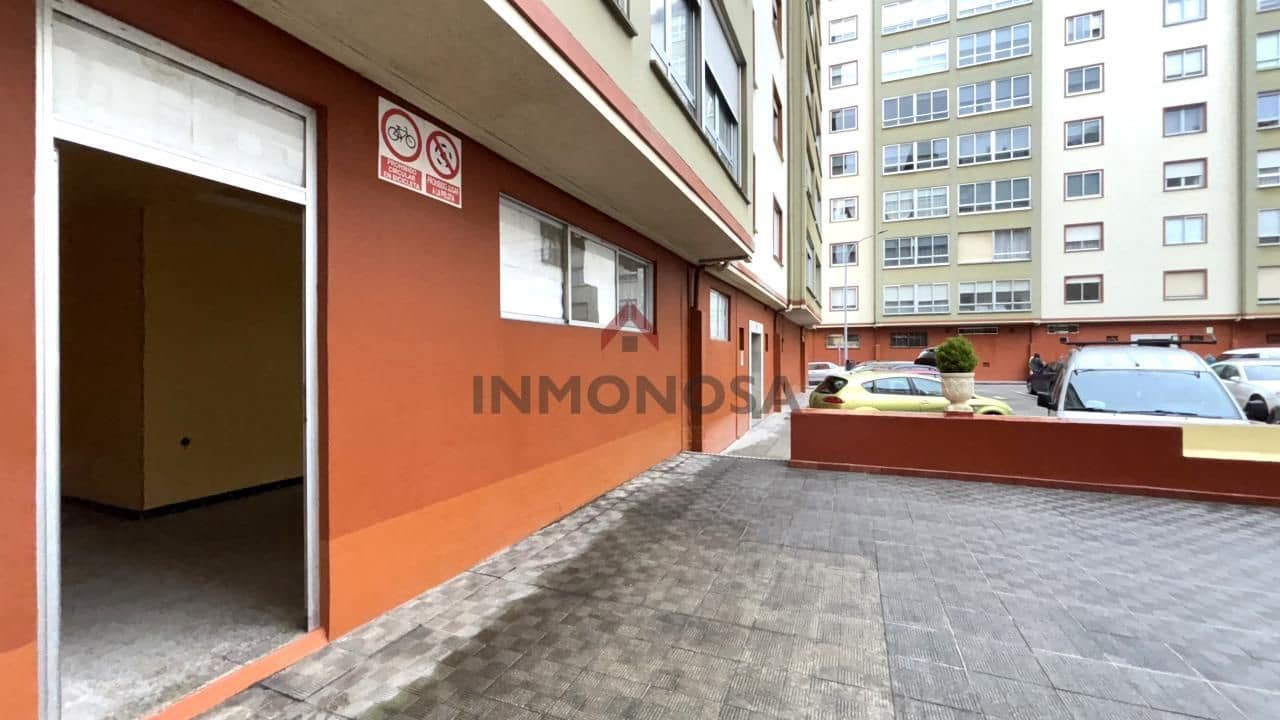 Commercial for rent in Ferrol - € 200 (Ref: 9591993)