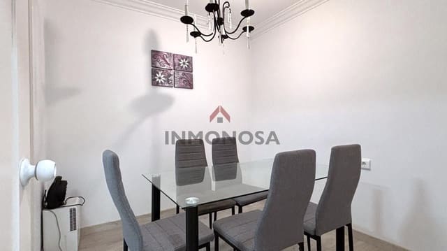 2 bedroom Flat for rent in Ferrol - € 600 (Ref: 9591994)