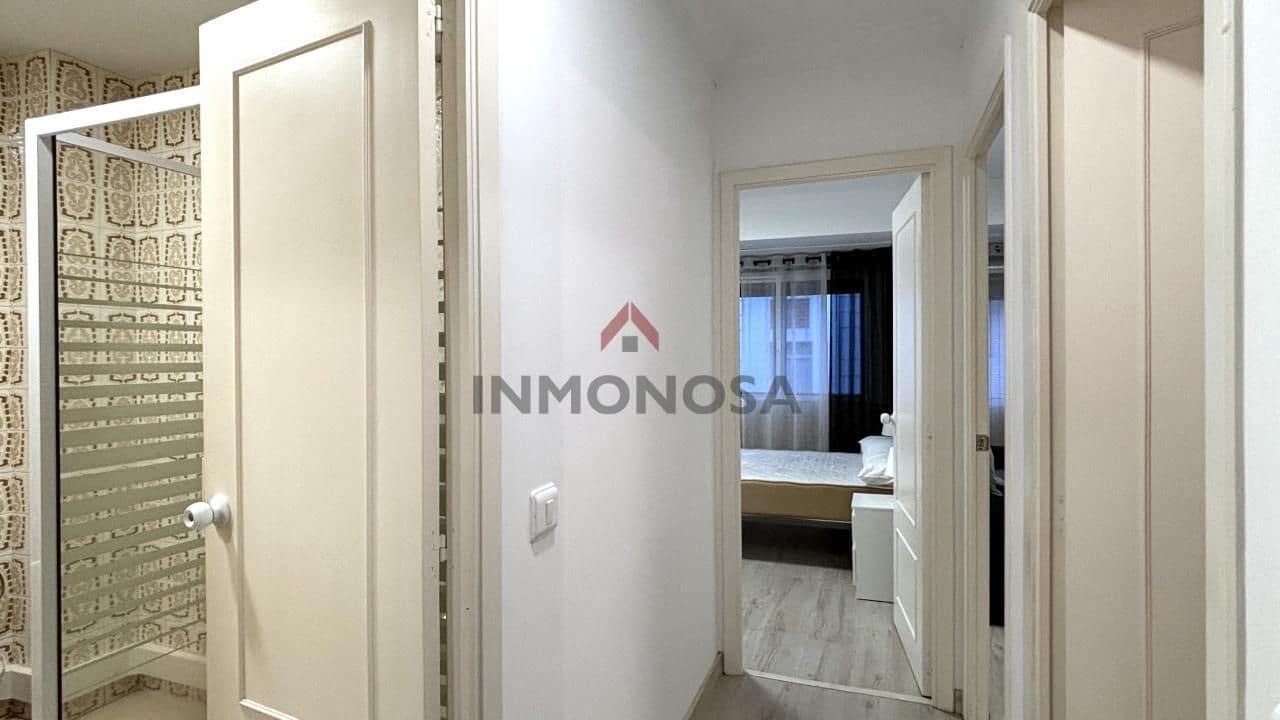 2 Zimmer Wohnung zu vermieten in Ferrol - 600 € (Ref: 9591994)