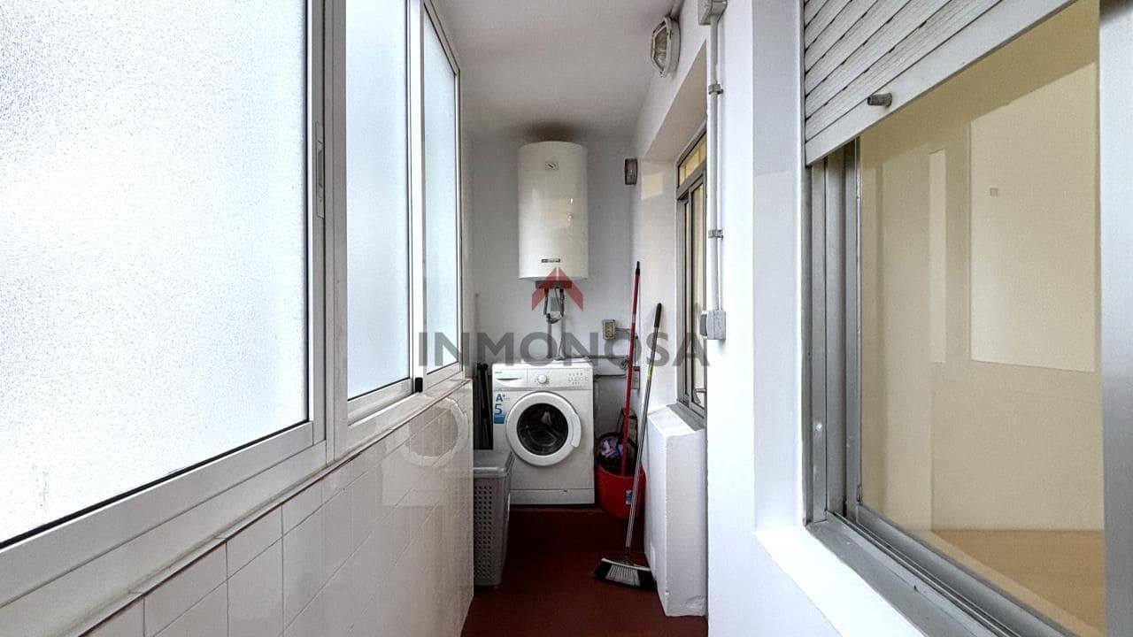 2 Zimmer Wohnung zu vermieten in Ferrol - 600 € (Ref: 9591994)
