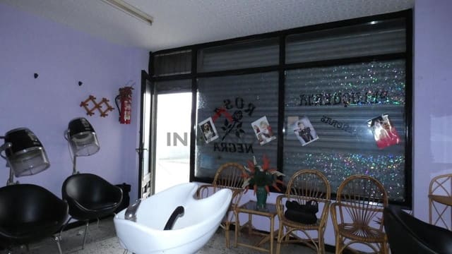 Kaupallinen myytävänä paikassa Ferrol - 24 000 € (Ref: 9591995)