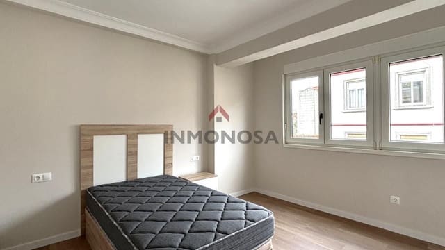 5 bedroom Flat for rent in Ferrol - € 1,250 (Ref: 9591997)