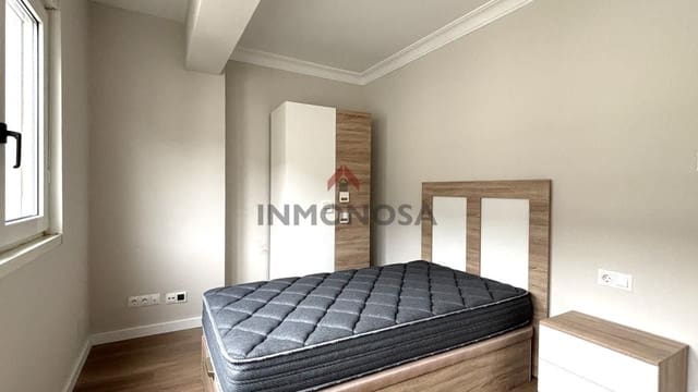 5 bedroom Flat for rent in Ferrol - € 1,250 (Ref: 9591997)