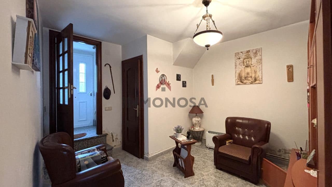 Pareado de 2 habitaciones en Neda en venta - 95.000 € (Ref: 9591998)