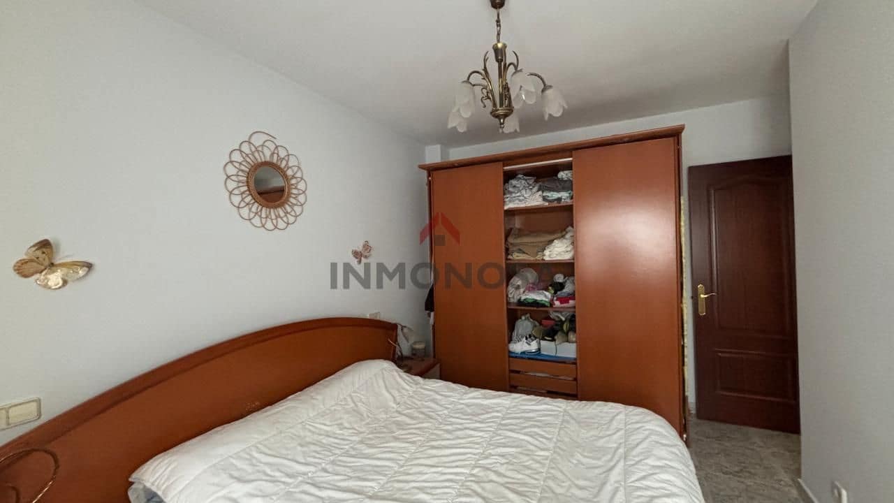 Pareado de 2 habitaciones en Neda en venta - 95.000 € (Ref: 9591998)