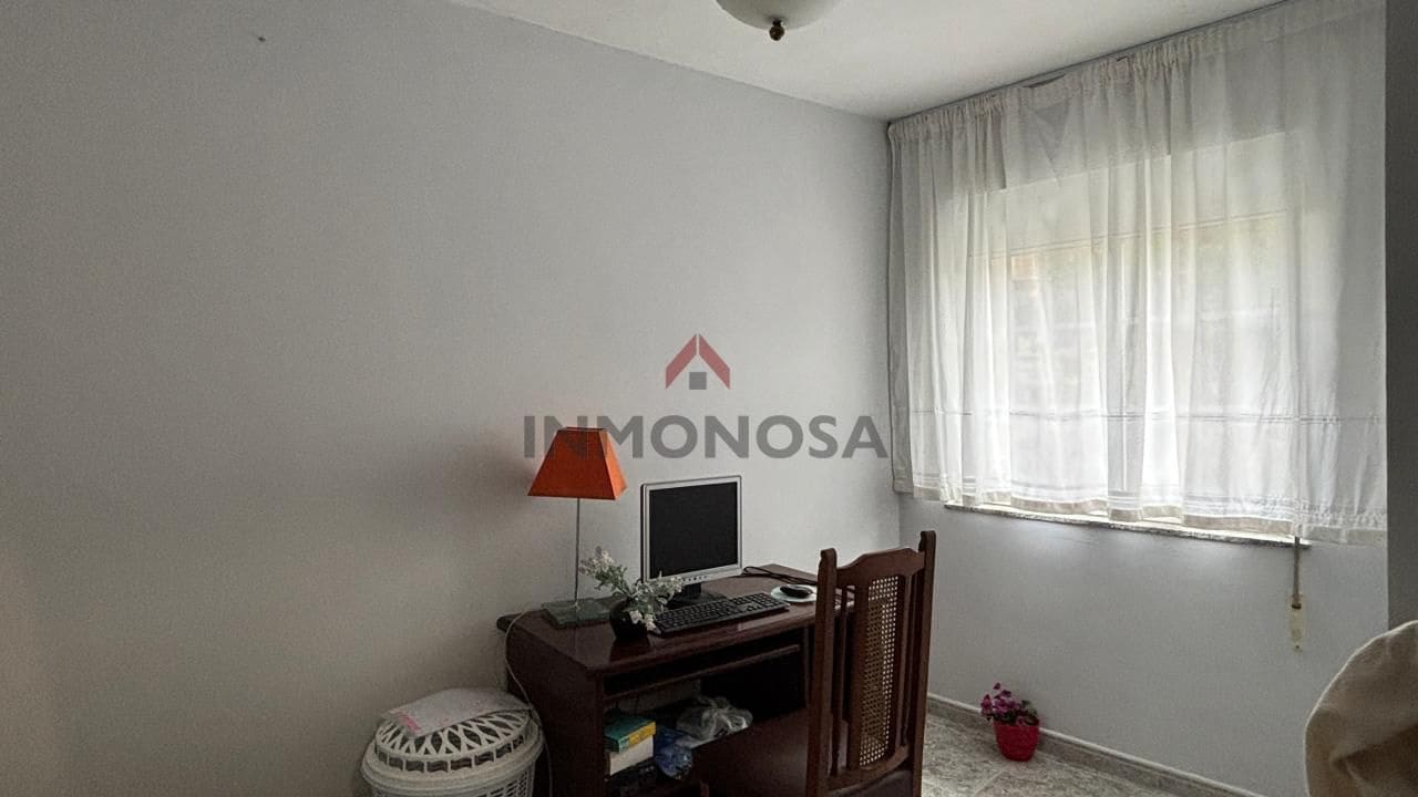 Pareado de 2 habitaciones en Neda en venta - 95.000 € (Ref: 9591998)