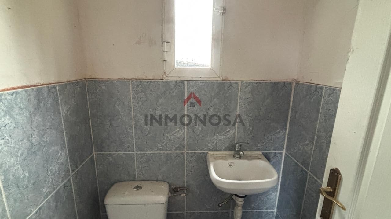 Pareado de 2 habitaciones en Neda en venta - 95.000 € (Ref: 9591998)