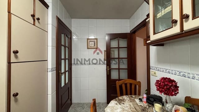 Pareado de 2 habitaciones en Neda en venta - 95.000 € (Ref: 9591998)