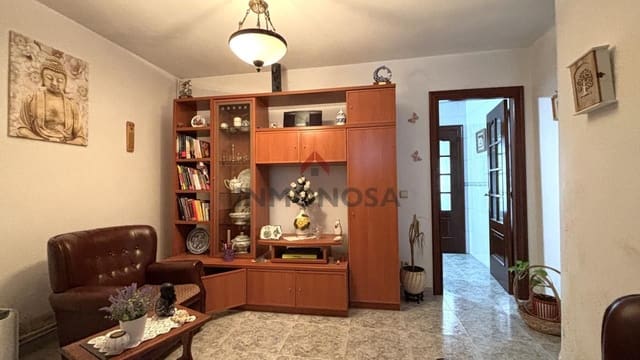 Pareado de 2 habitaciones en Neda en venta - 95.000 € (Ref: 9591998)
