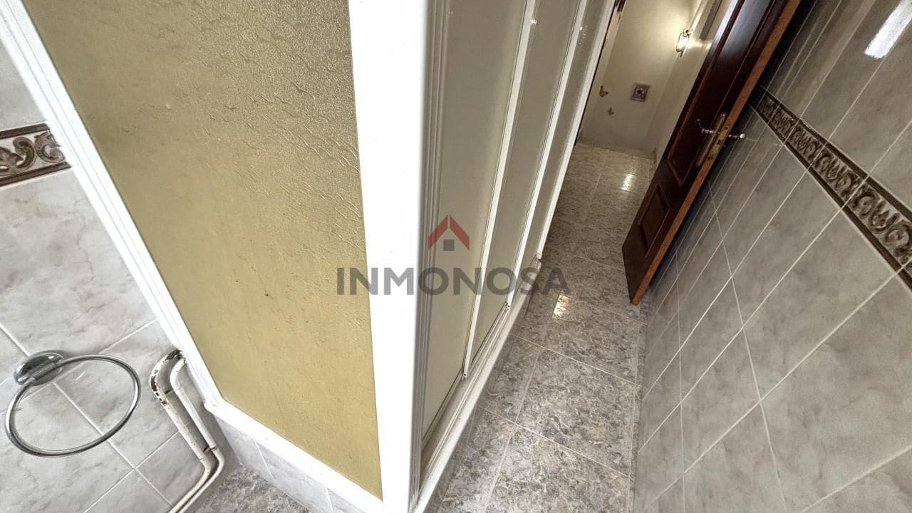 Pareado de 2 habitaciones en Neda en venta - 95.000 € (Ref: 9591998)