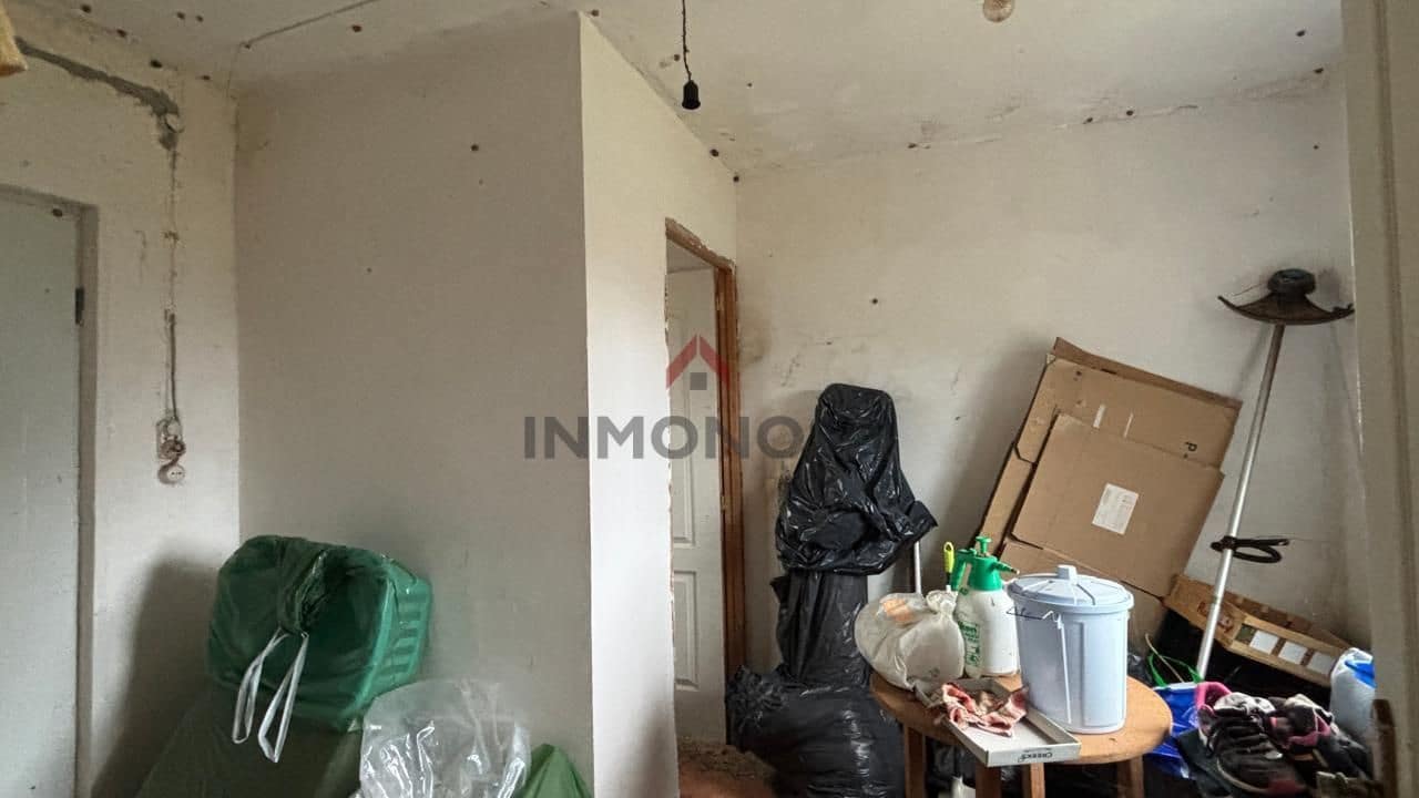 Pareado de 2 habitaciones en Neda en venta - 95.000 € (Ref: 9591998)