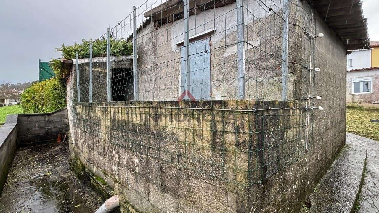 Pareado de 2 habitaciones en Neda en venta - 95.000 € (Ref: 9591998)