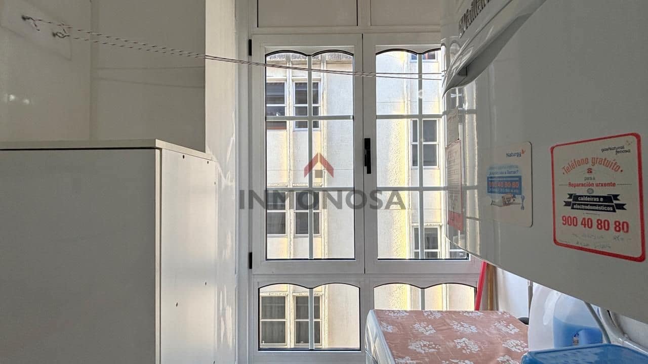 3 Zimmer Wohnung zu vermieten in Ferrol mit Garage - 1.000 € (Ref: 9591999)