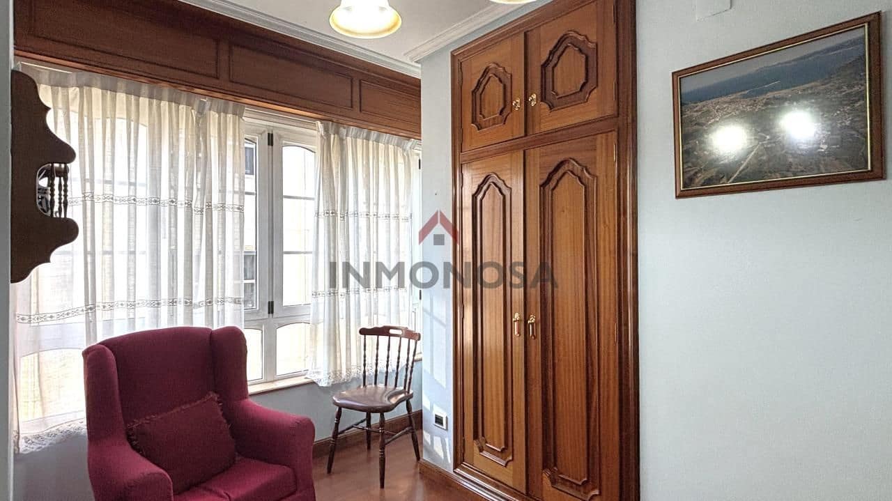 3 Zimmer Wohnung zu vermieten in Ferrol mit Garage - 1.000 € (Ref: 9591999)