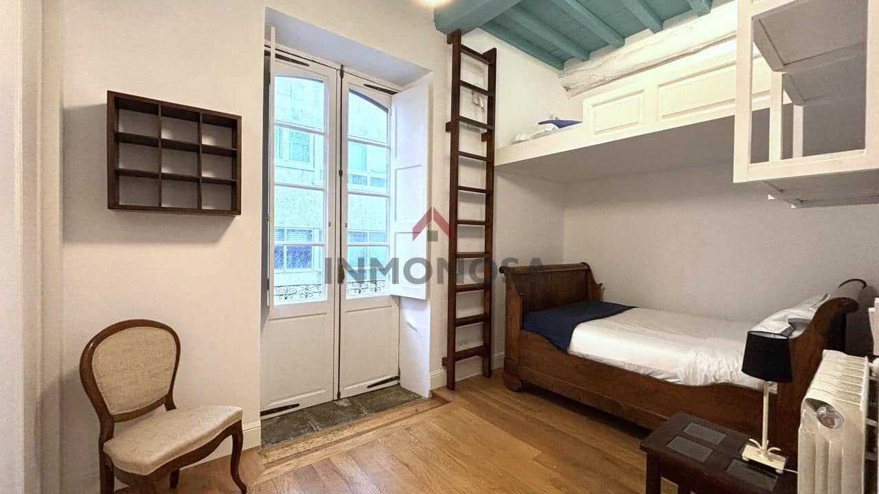 2 Zimmer Wohnung zu vermieten in Ferrol - 800 € (Ref: 9592000)