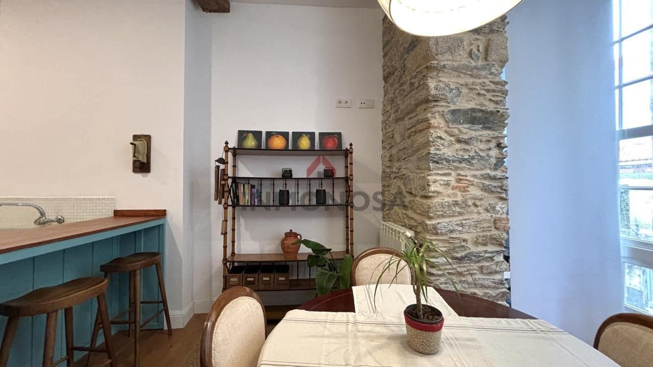 2 Zimmer Wohnung zu vermieten in Ferrol - 800 € (Ref: 9592000)