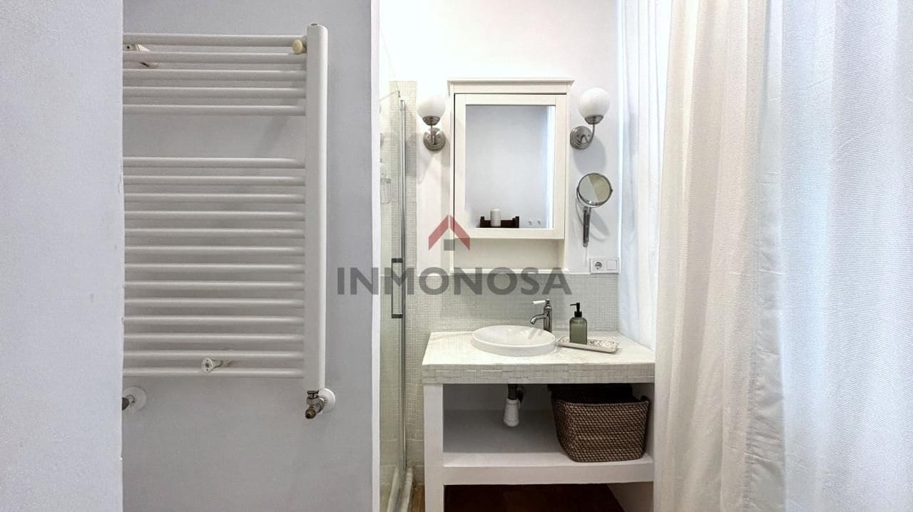 2 Zimmer Wohnung zu vermieten in Ferrol - 800 € (Ref: 9592000)