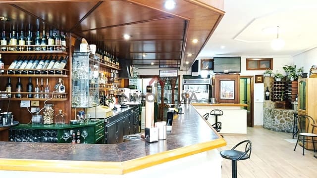 Kaupallinen myytävänä paikassa Ferrol - 85 000 € (Ref: 9592001)