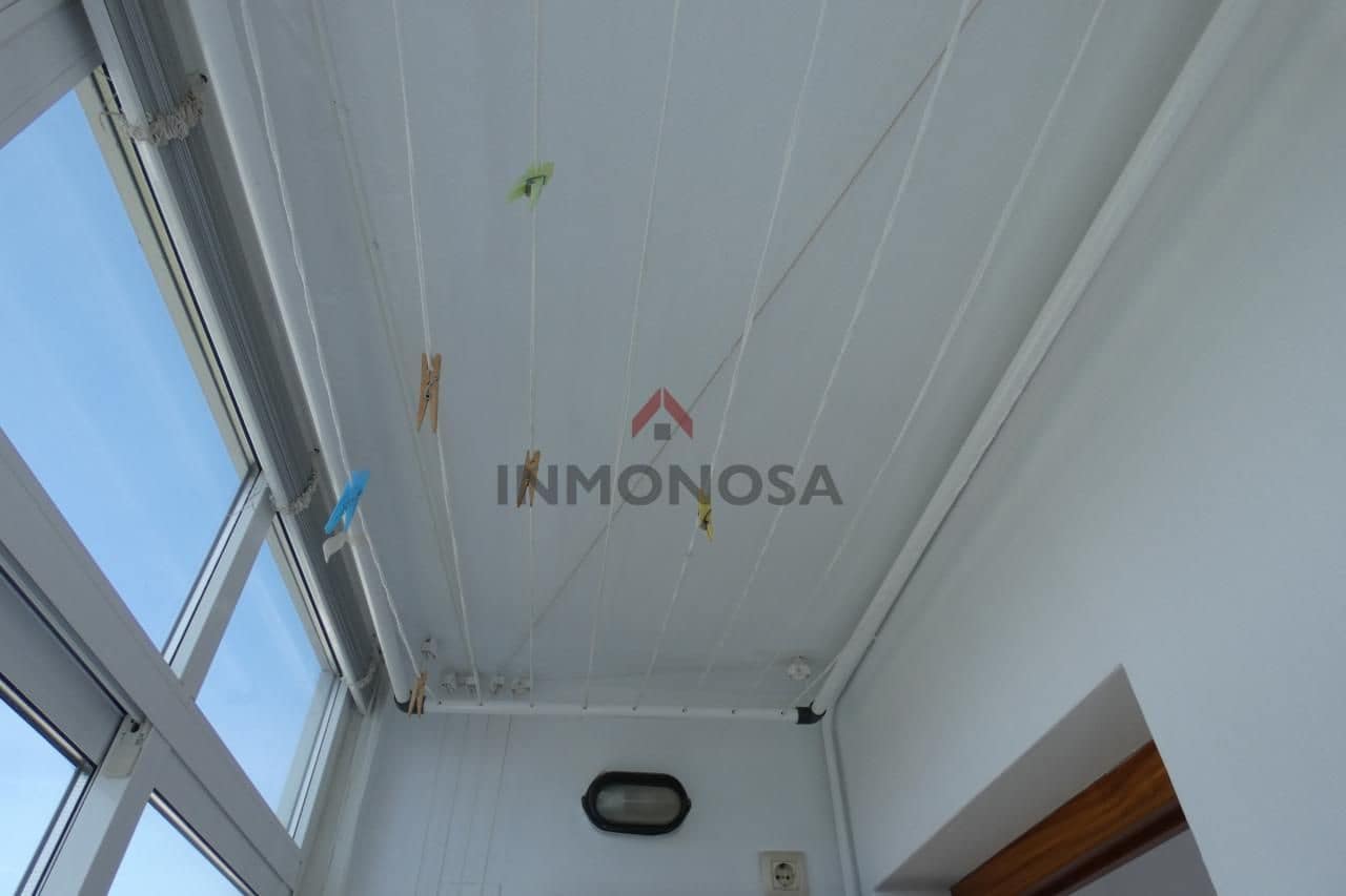 2 Zimmer Wohnung zu vermieten in Ferrol - 650 € (Ref: 9592002)