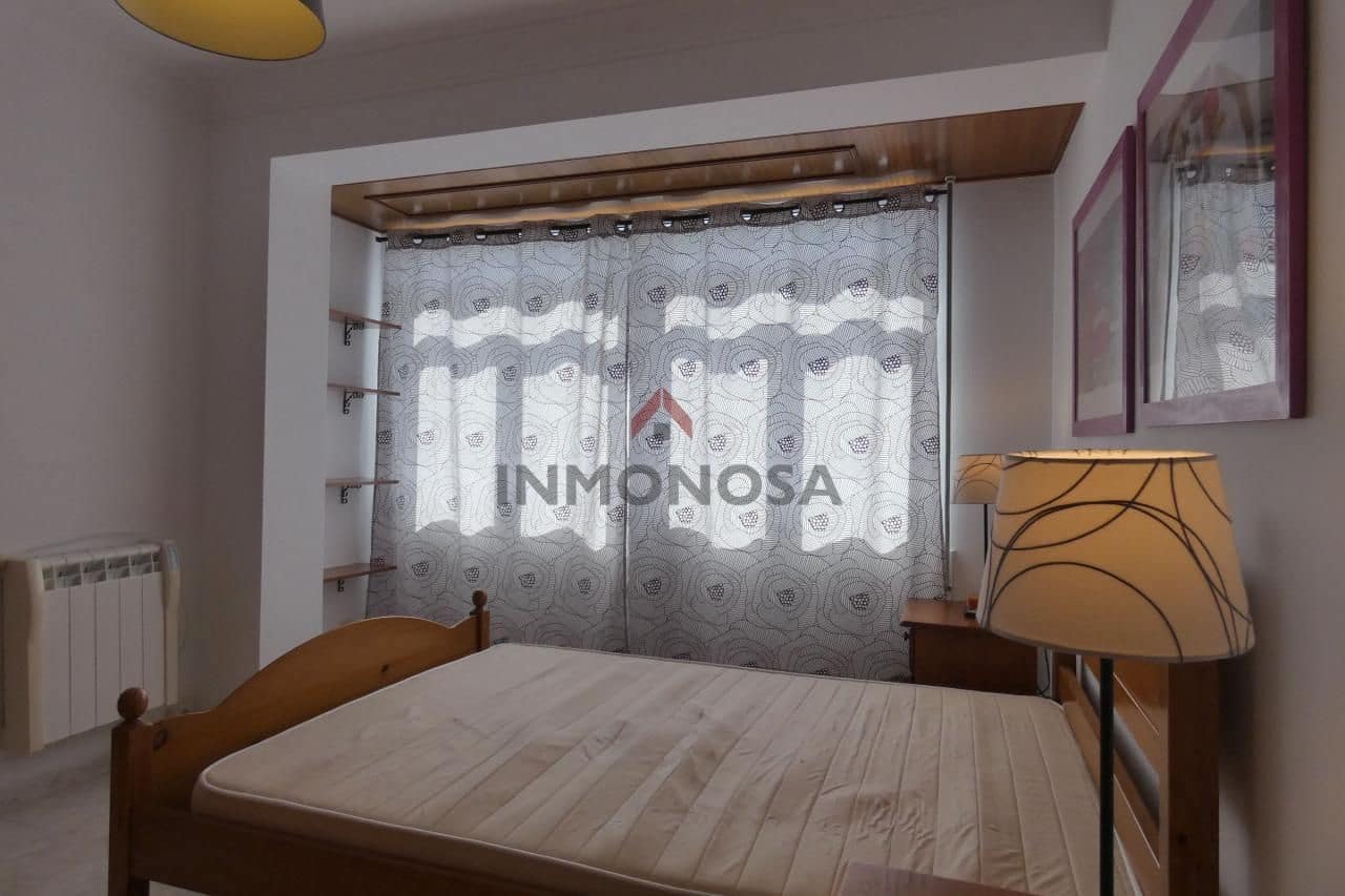 2 Zimmer Wohnung zu vermieten in Ferrol - 650 € (Ref: 9592002)