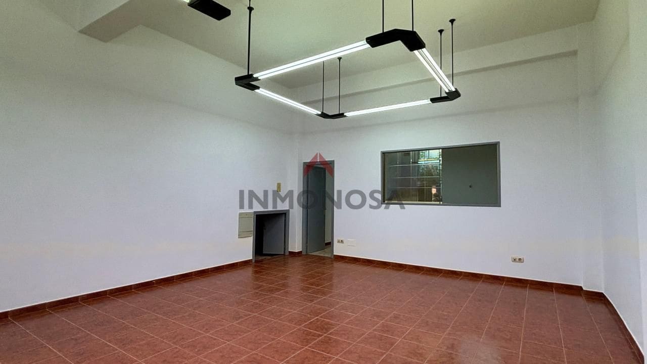 Gewerbe zu vermieten in Ferrol - 500 € (Ref: 9614209)