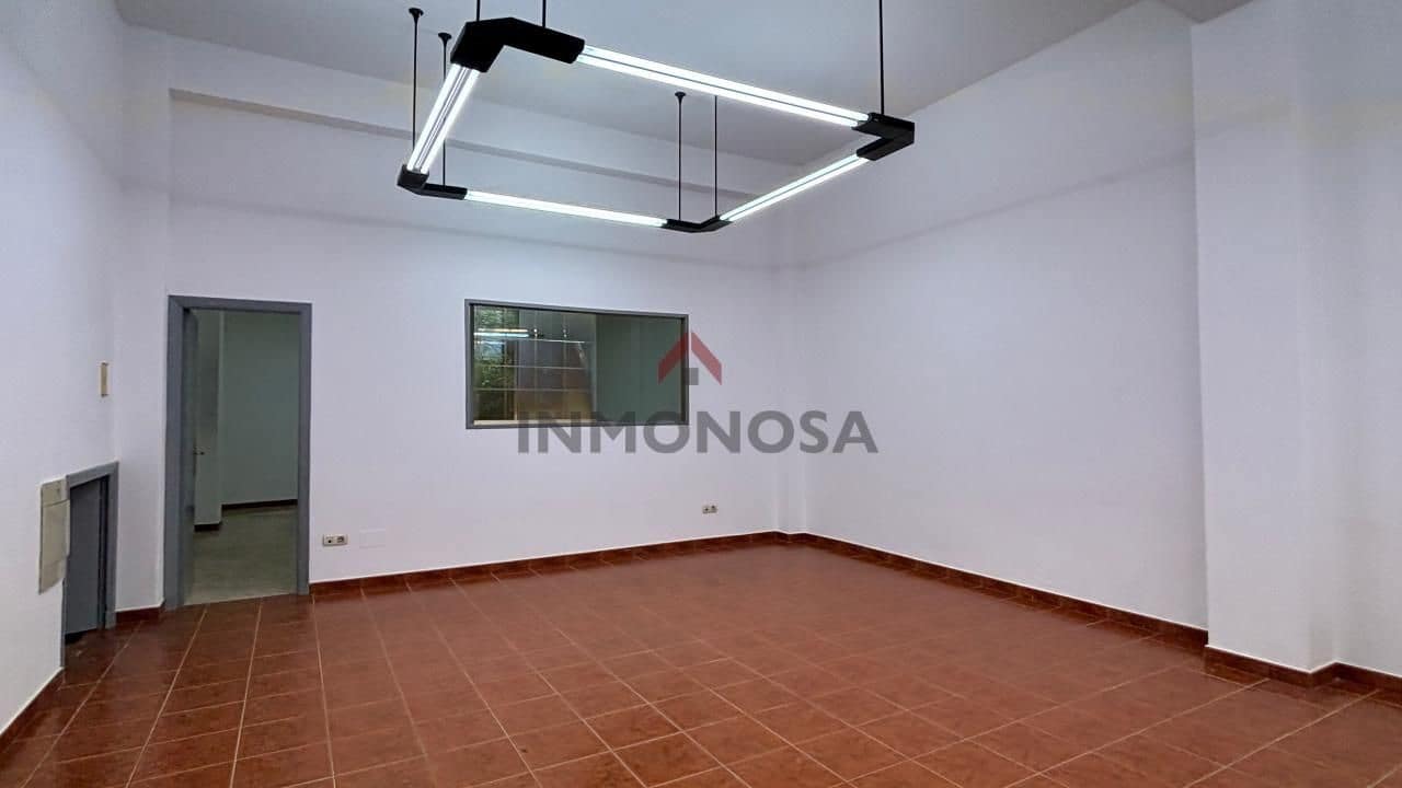 Gewerbe zu vermieten in Ferrol - 500 € (Ref: 9614209)