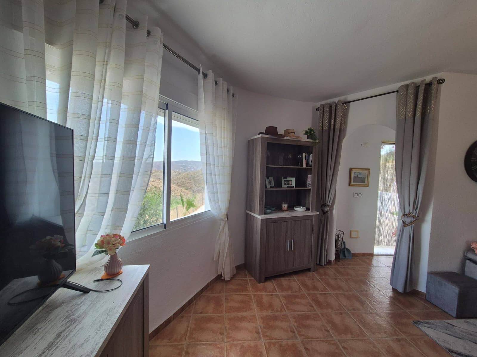2 soverom Villa til leie i Lijar med svømmebasseng - € 1 100 (Ref: 10009360)