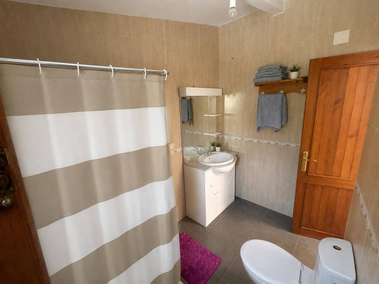 3 makuuhuone Omakotitalo vuokrattavana paikassa Chercos - 600 € (Ref: 10051962)