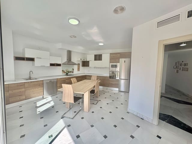 5 bedroom Apartment for rent in Olula del Río - € 700 (Ref: 10060210)
