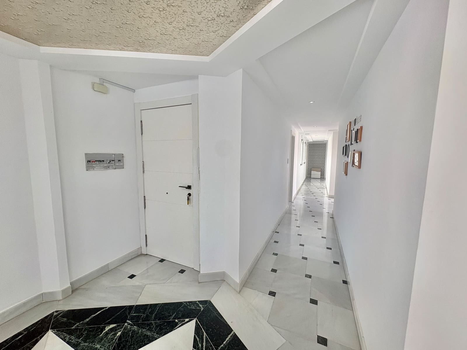 5 bedroom Apartment for rent in Olula del Rio - € 700 (Ref: 10060210)
