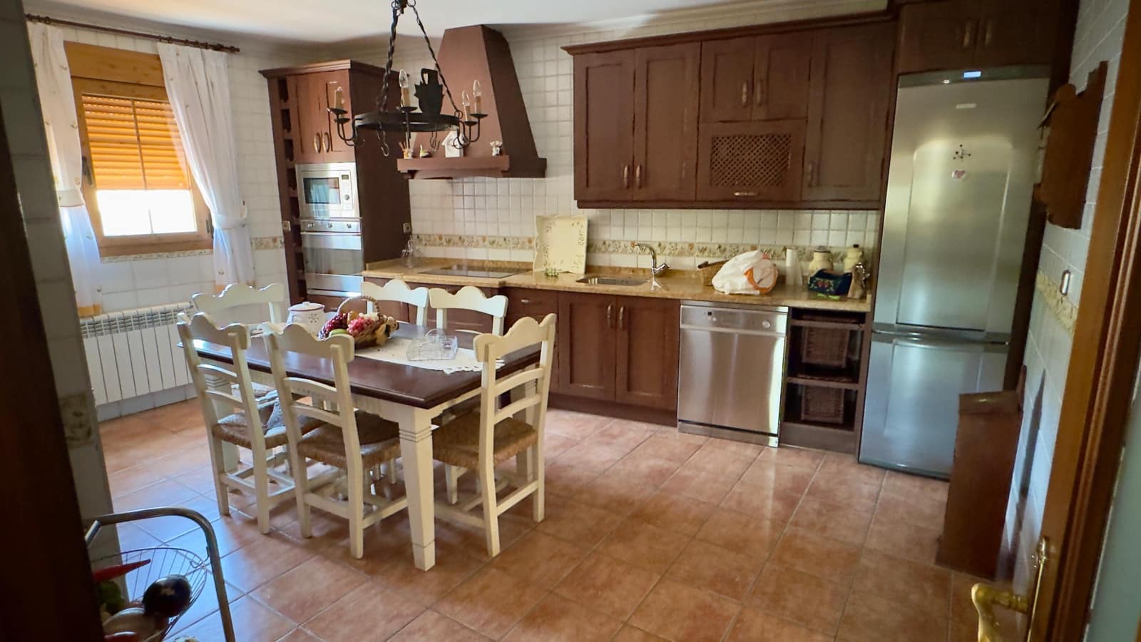 Casa de 5 habitaciones en La Calahorra en venta con garaje - 300.000 € (Ref: 10060347)