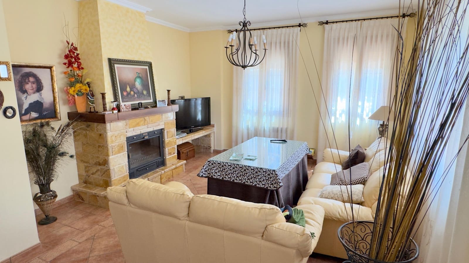 Casa de 5 habitaciones en La Calahorra en venta con garaje - 300.000 € (Ref: 10060347)