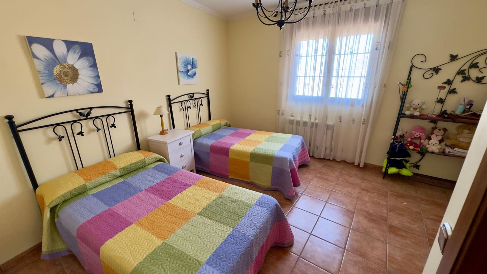 Casa de 5 habitaciones en La Calahorra en venta con garaje - 300.000 € (Ref: 10060347)