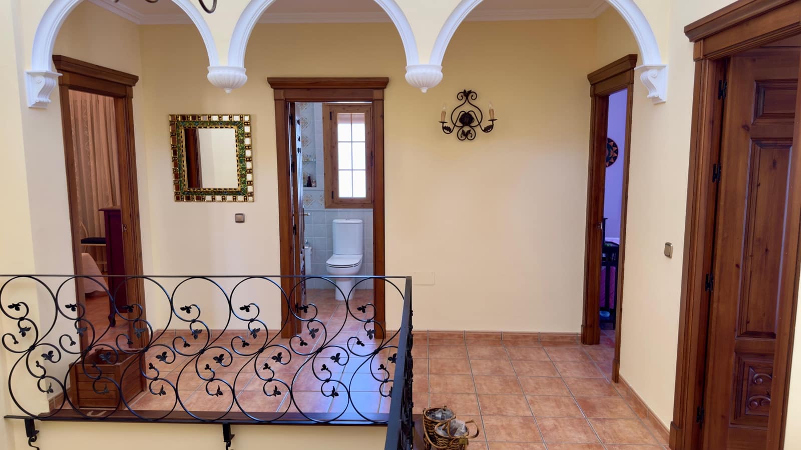 Casa de 5 habitaciones en La Calahorra en venta con garaje - 300.000 € (Ref: 10060347)