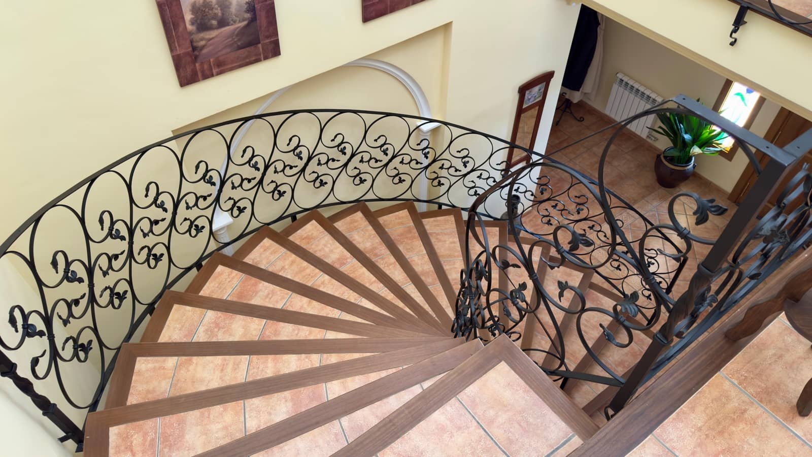 Casa de 5 habitaciones en La Calahorra en venta con garaje - 300.000 € (Ref: 10060347)