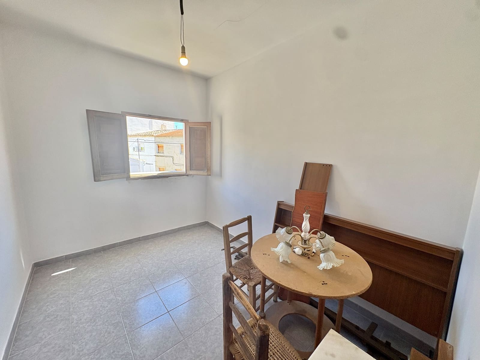 4 Zimmer Haus zu vermieten in Cantoria - 500 € (Ref: 10098832)