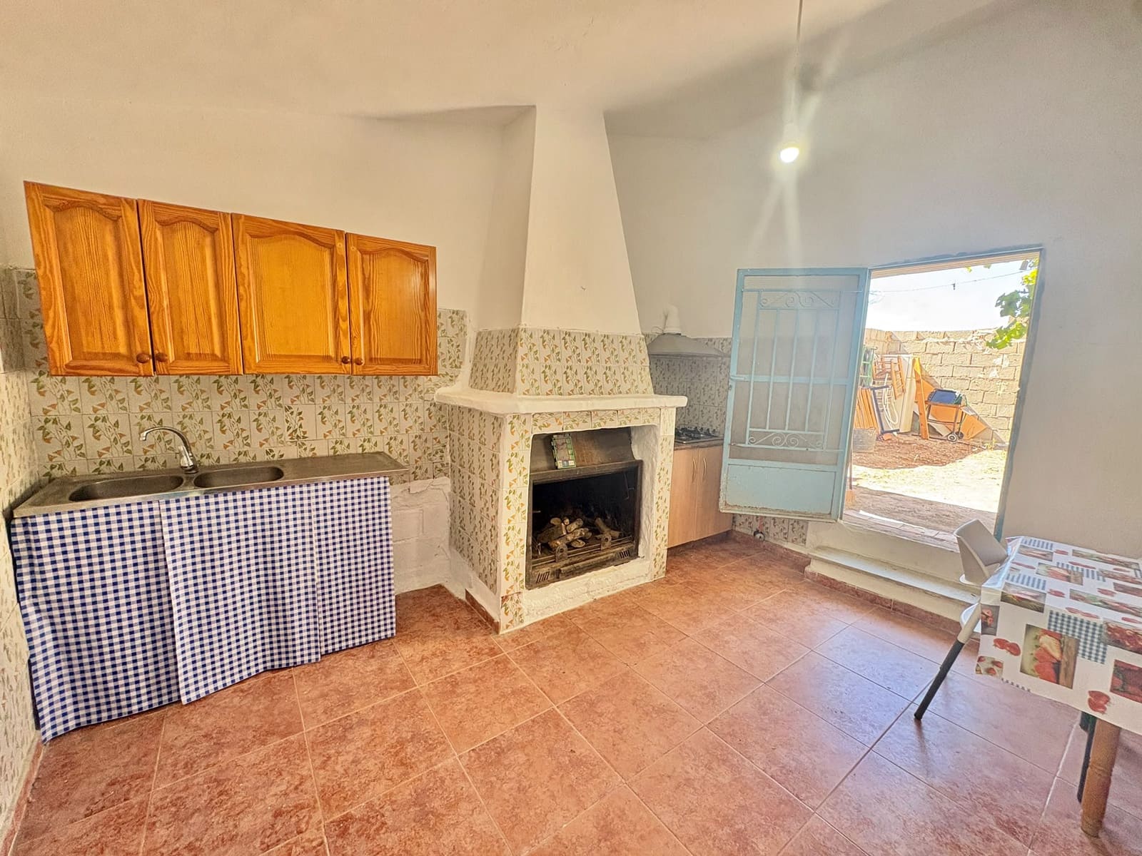 4 Zimmer Haus zu vermieten in Cantoria - 500 € (Ref: 10098832)