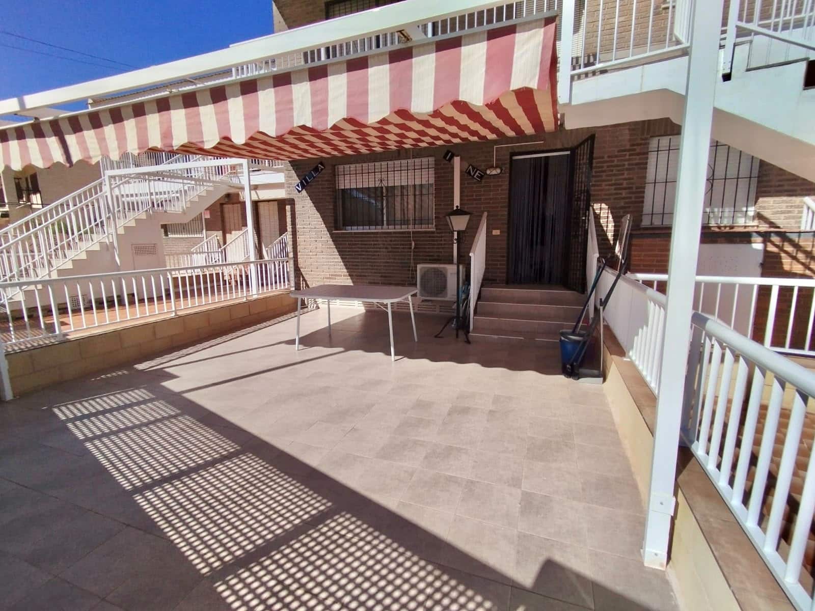 2 sovrum Strandlägenhet till salu i Los Alcazares - 185 000 € (Ref: 10102854)