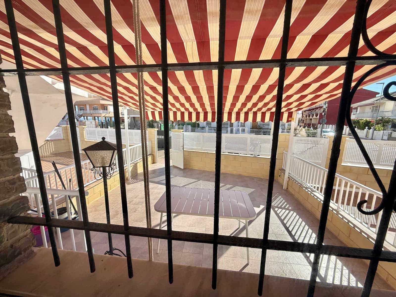 2 sovrum Strandlägenhet till salu i Los Alcazares - 185 000 € (Ref: 10102854)