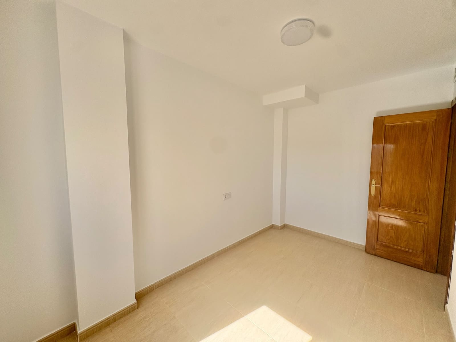 3 bedroom Townhouse for rent in Almanzora - € 850 (Ref: 10147427)