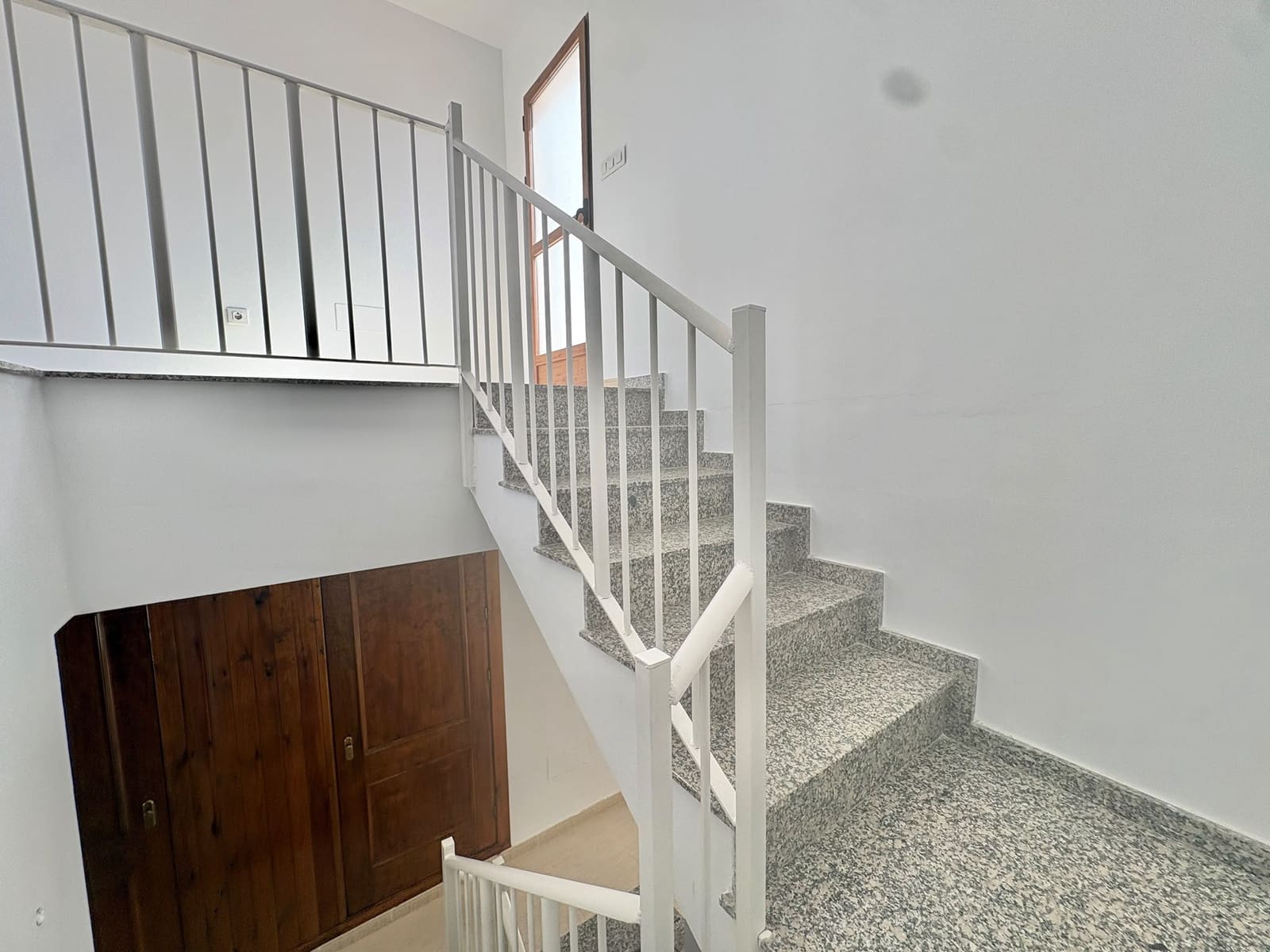 3 bedroom Townhouse for rent in Almanzora - € 850 (Ref: 10147427)