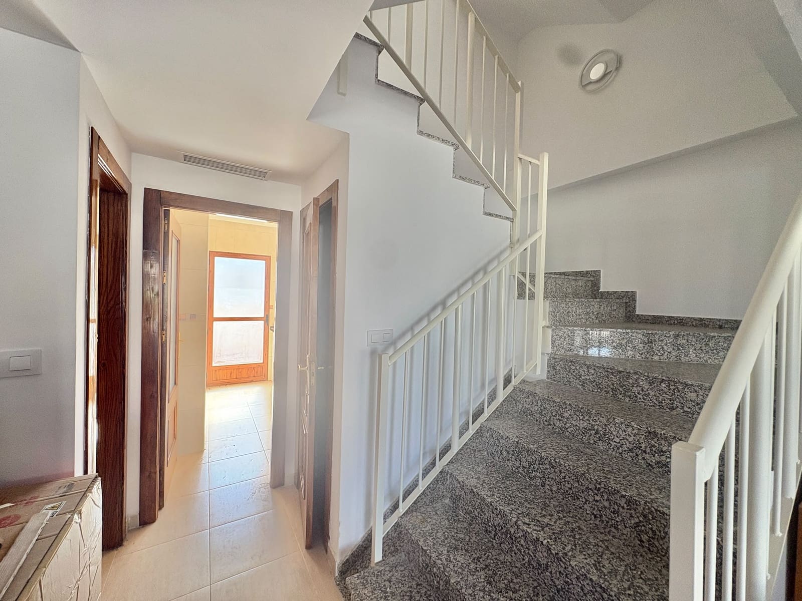 3 bedroom Townhouse for rent in Almanzora - € 850 (Ref: 10147427)