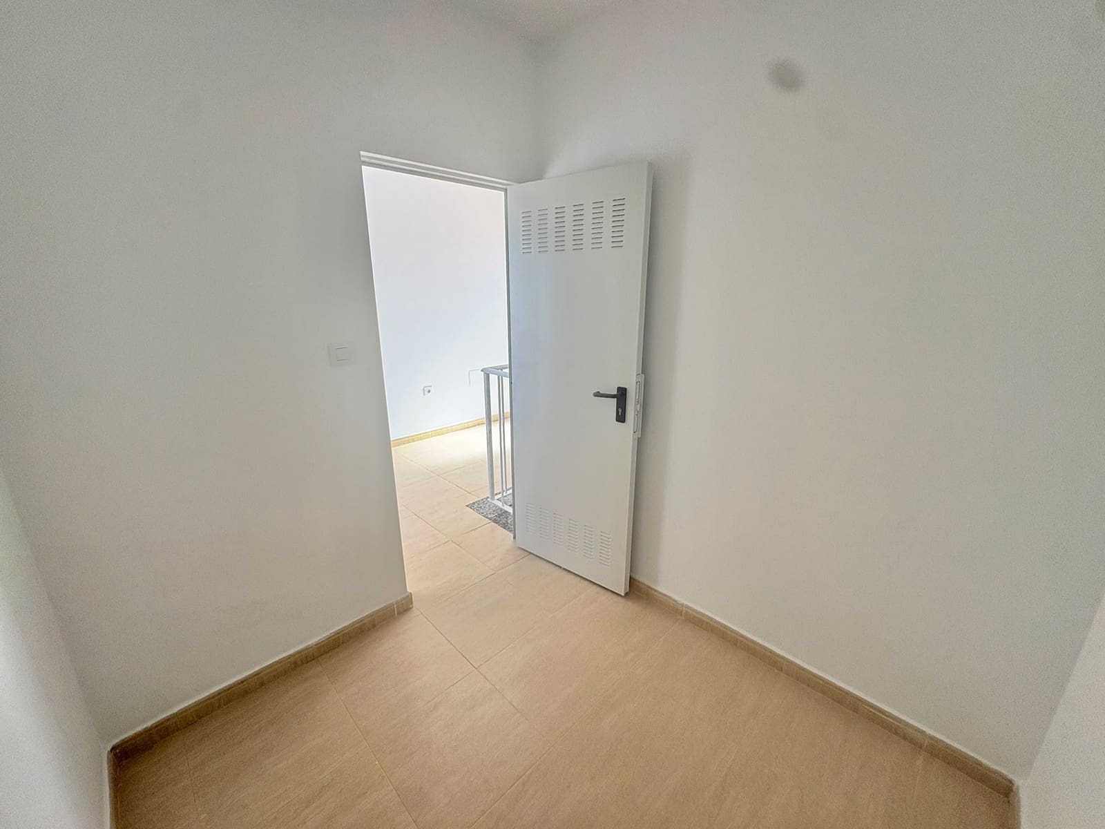 3 bedroom Townhouse for rent in Almanzora - € 850 (Ref: 10147427)