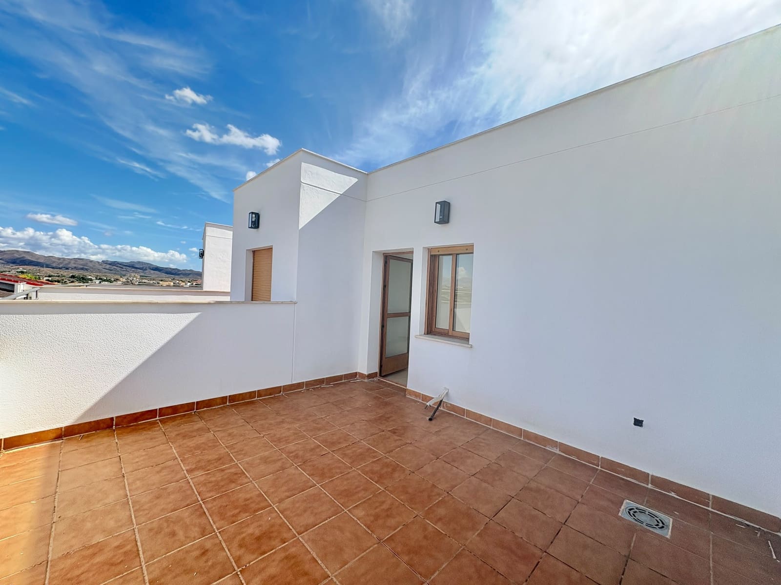 3 bedroom Townhouse for rent in Almanzora - € 850 (Ref: 10147427)