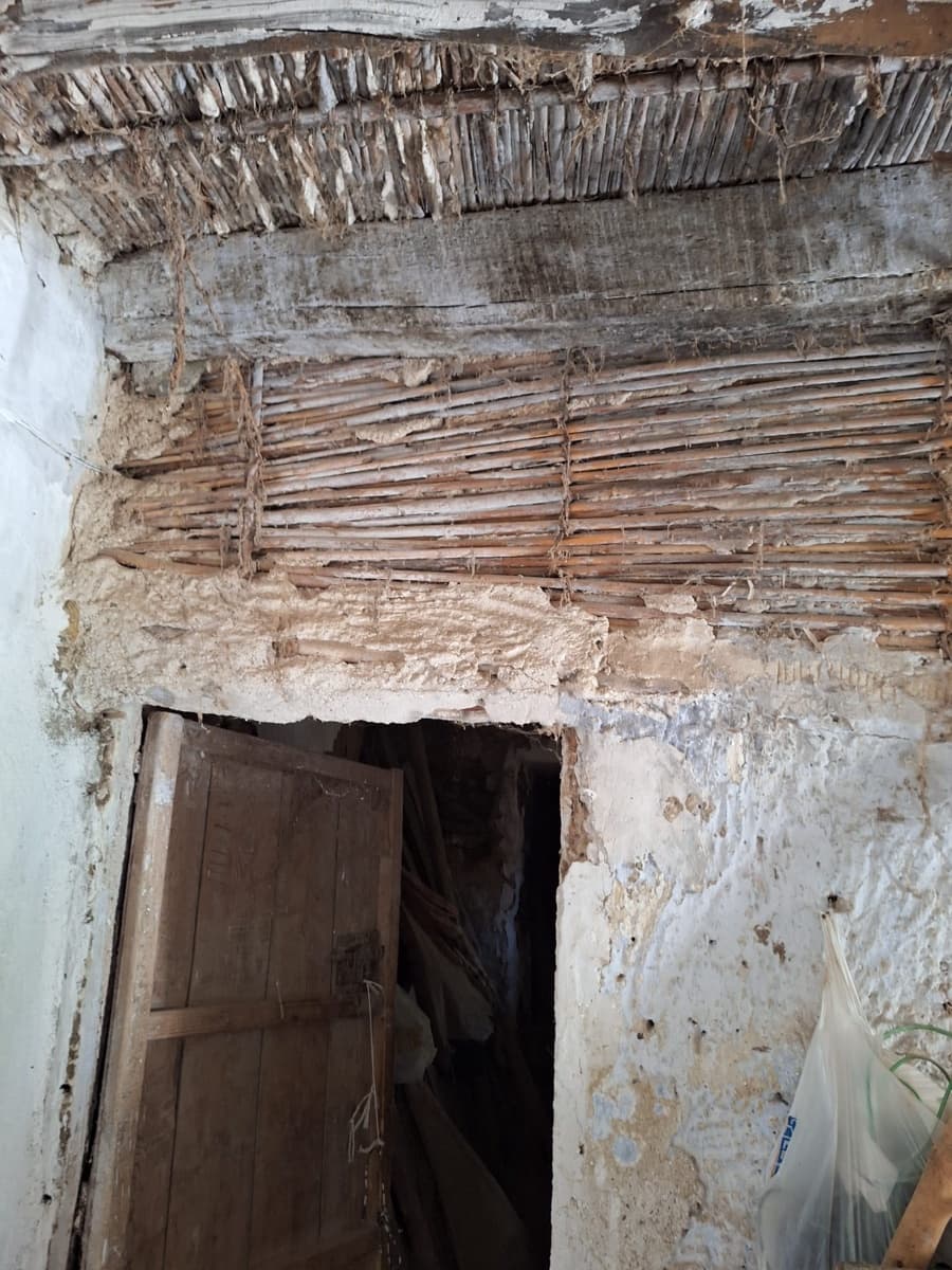 Hus till salu i Benizalon - 27 000 € (Ref: 10160033)