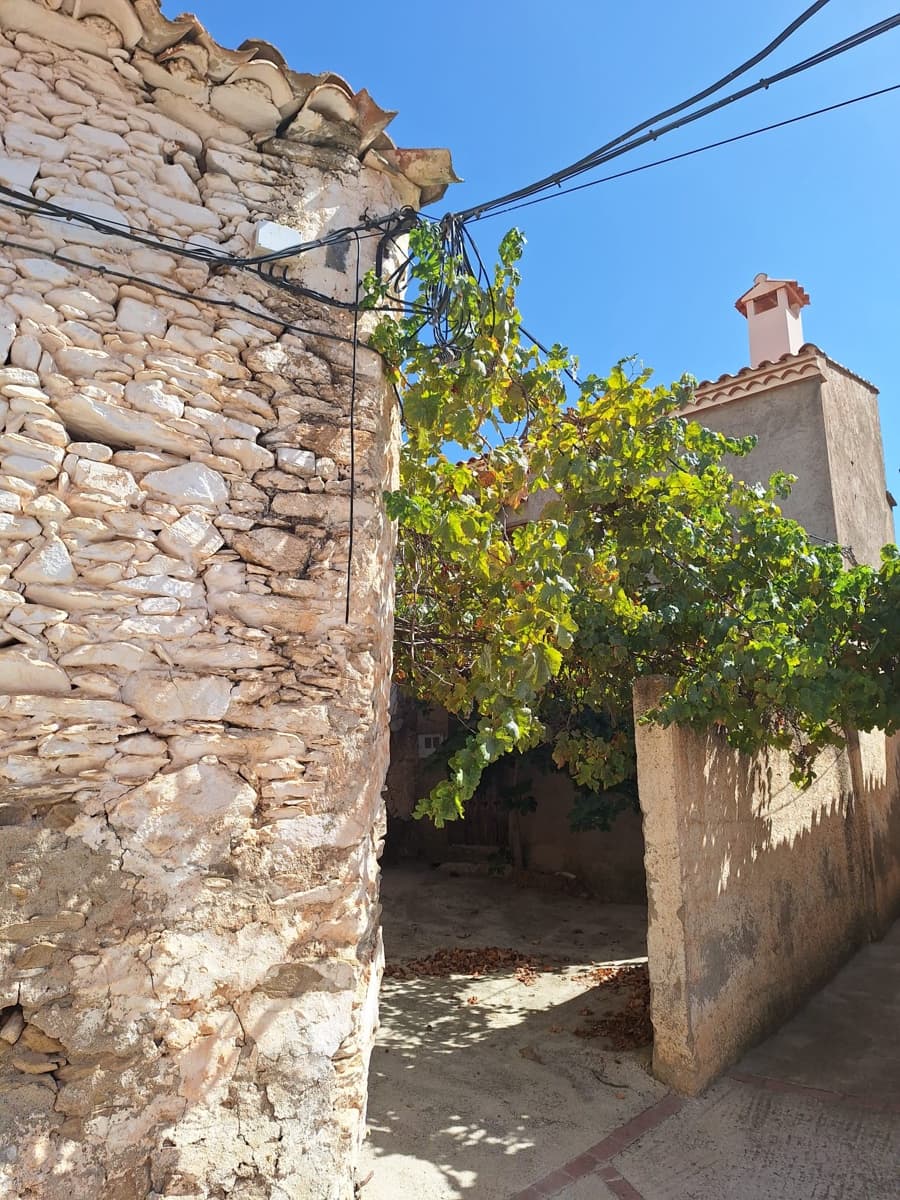 Hus till salu i Benizalon - 27 000 € (Ref: 10160033)
